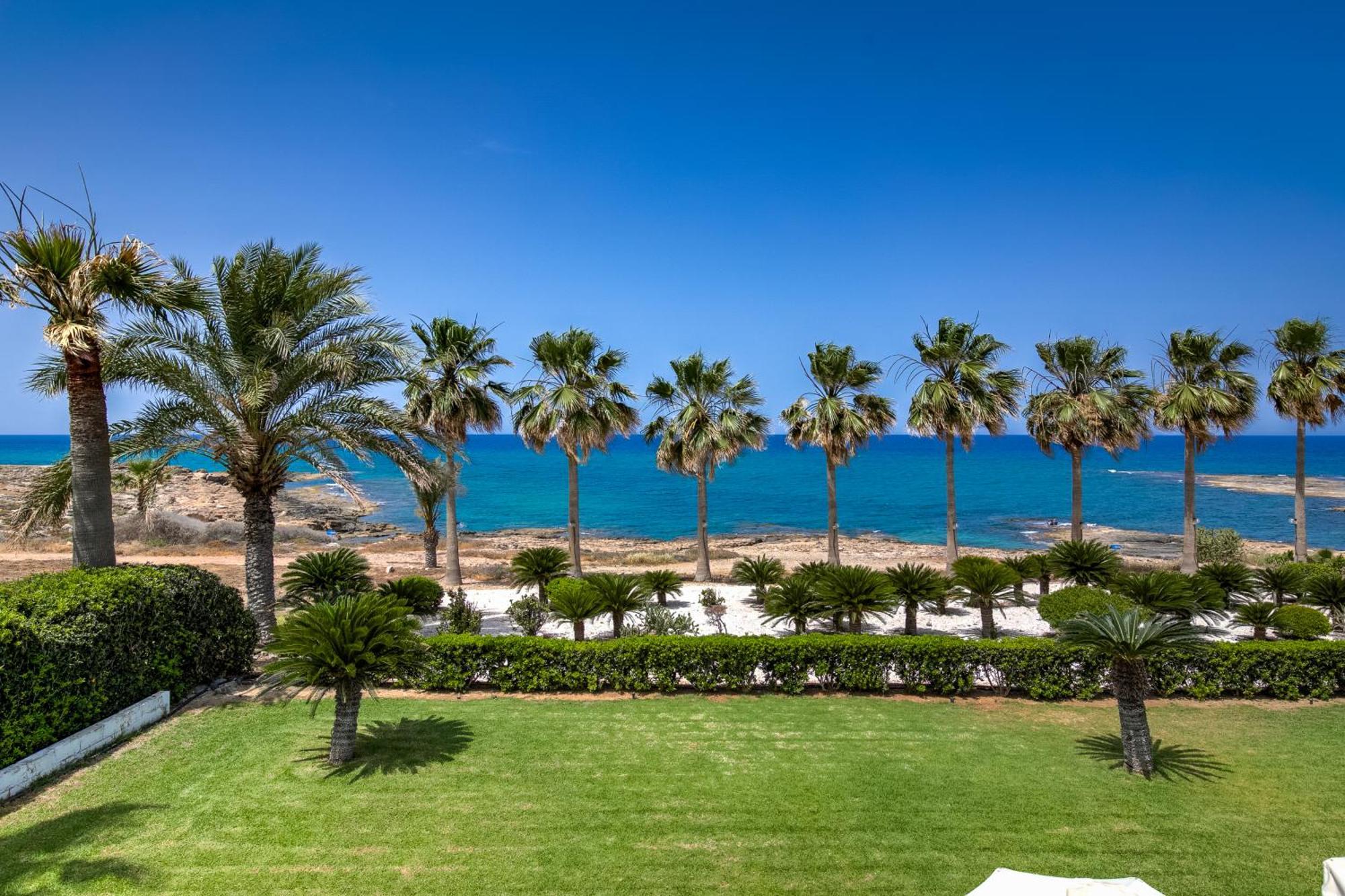 Platzia Beach Villas Paphos Kültér fotó