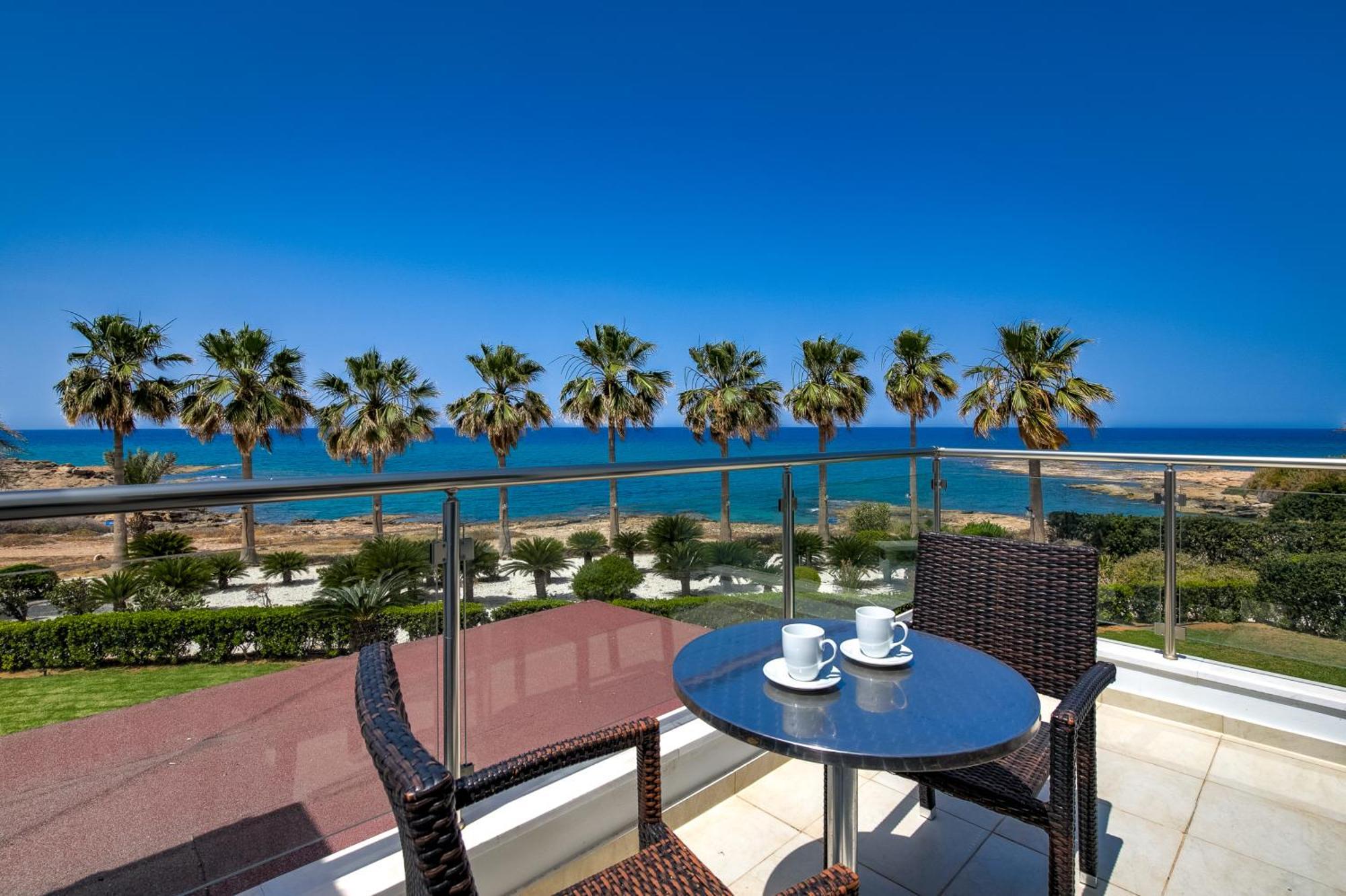 Platzia Beach Villas Paphos Kültér fotó