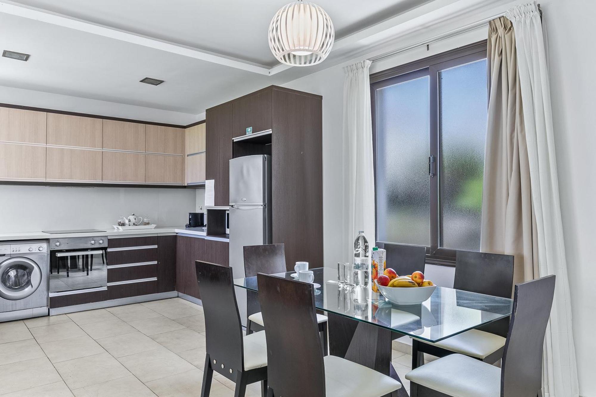 Platzia Beach Villas Paphos Kültér fotó
