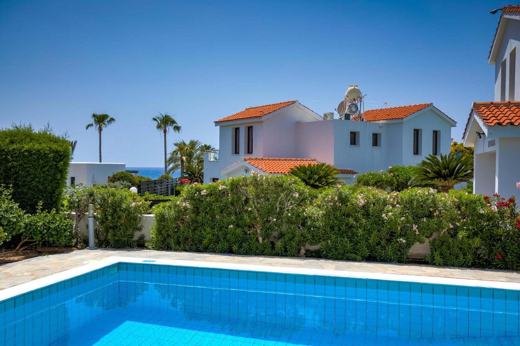 Platzia Beach Villas Paphos Kültér fotó