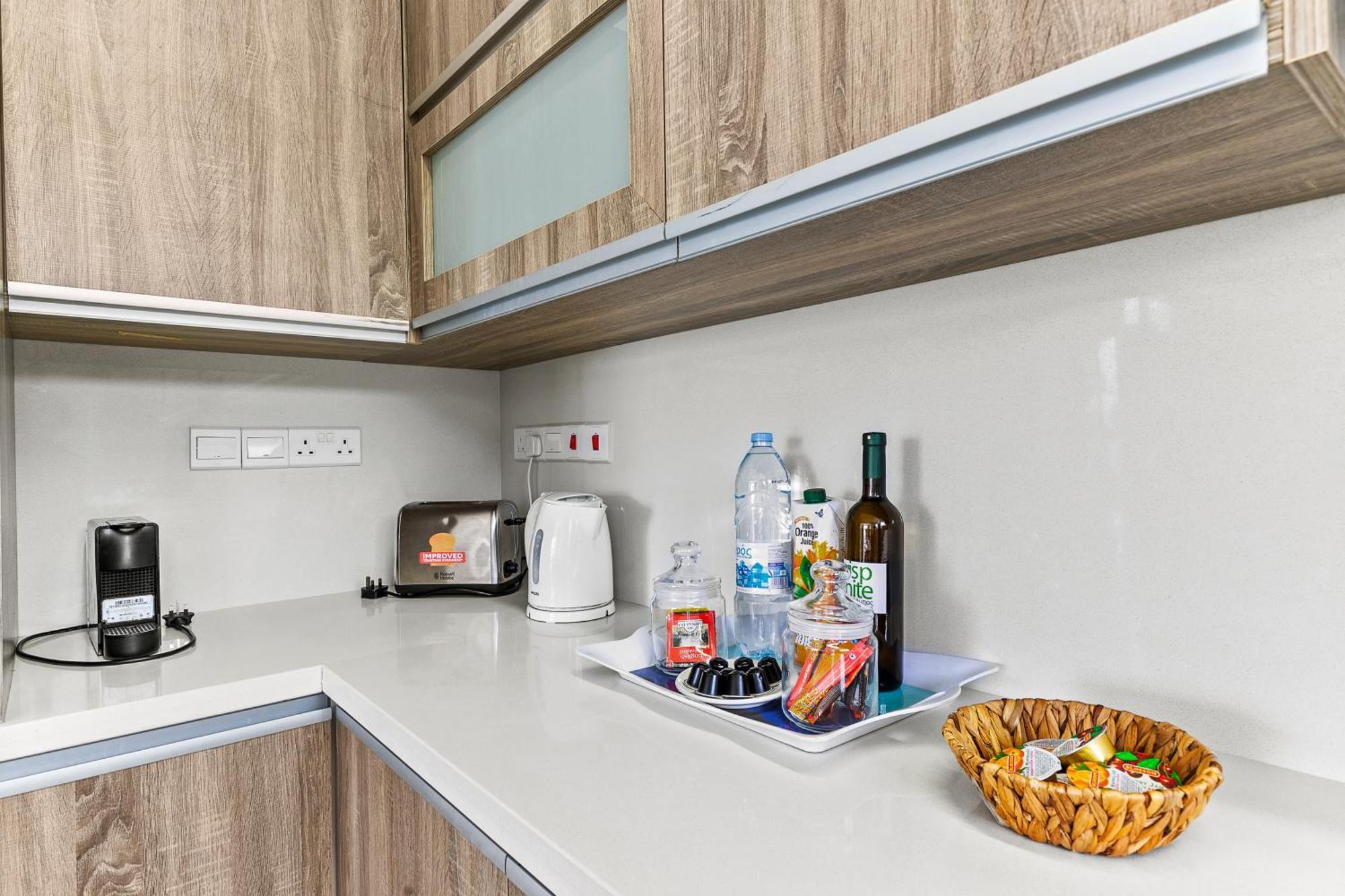 Platzia Beach Villas Paphos Kültér fotó