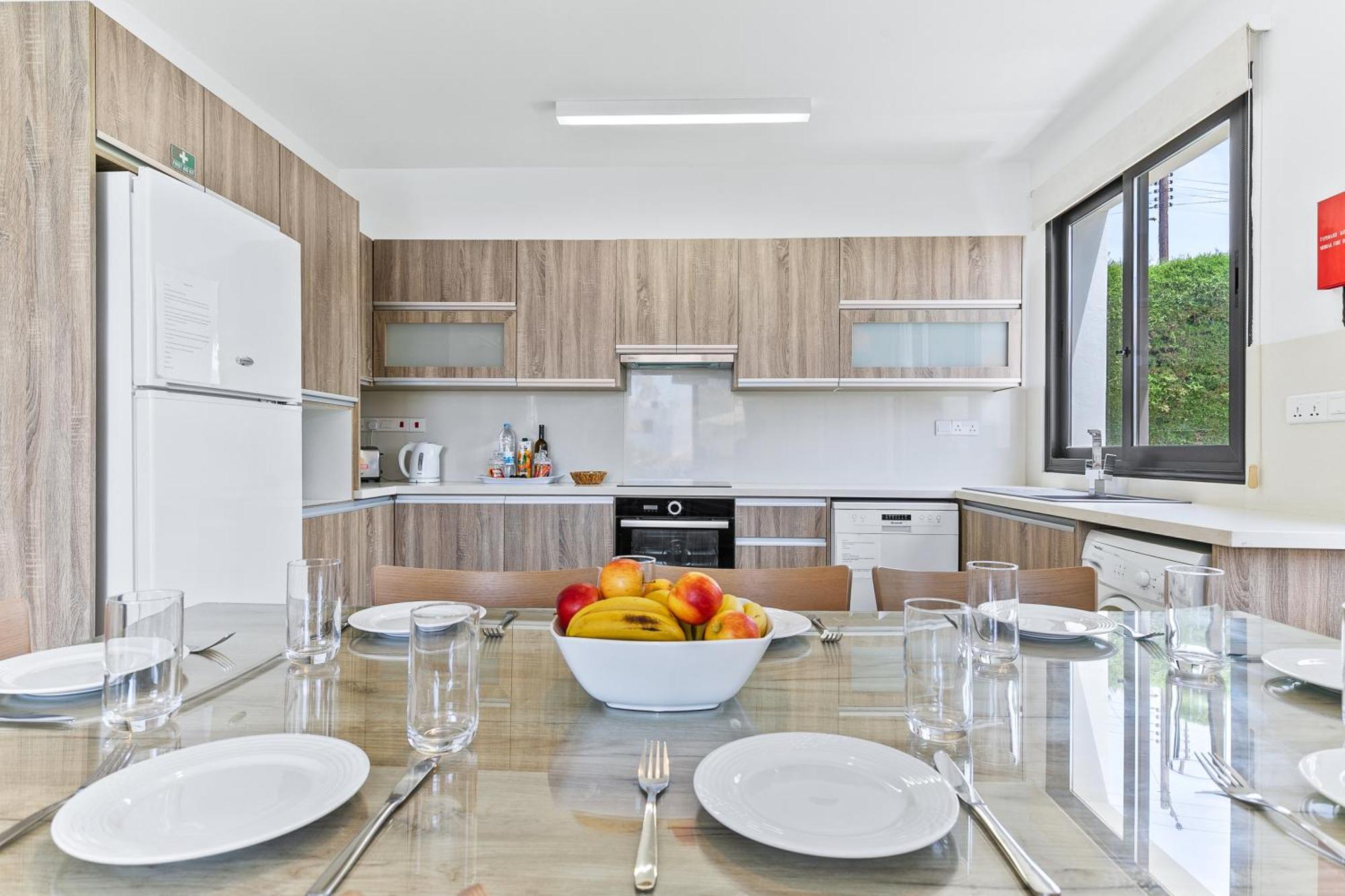 Platzia Beach Villas Paphos Kültér fotó