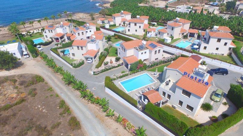 Platzia Beach Villas Paphos Kültér fotó